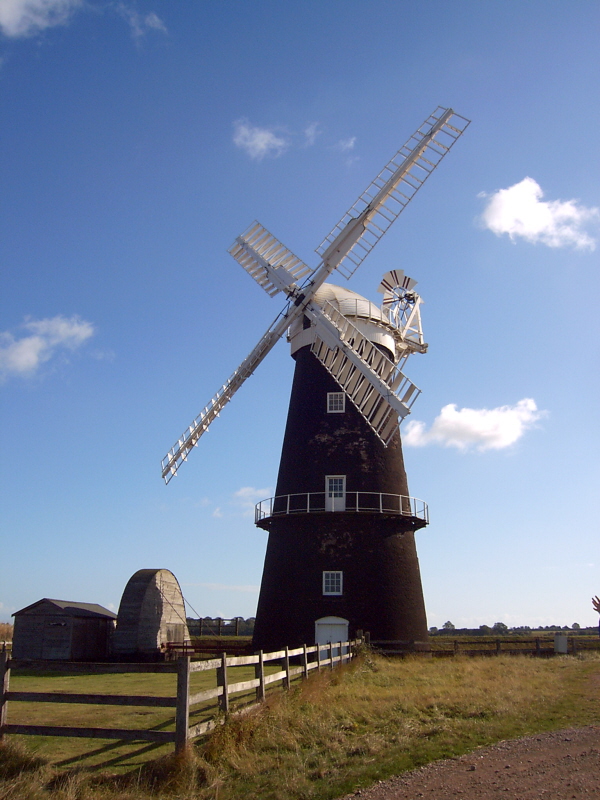 Berney Arms mill.